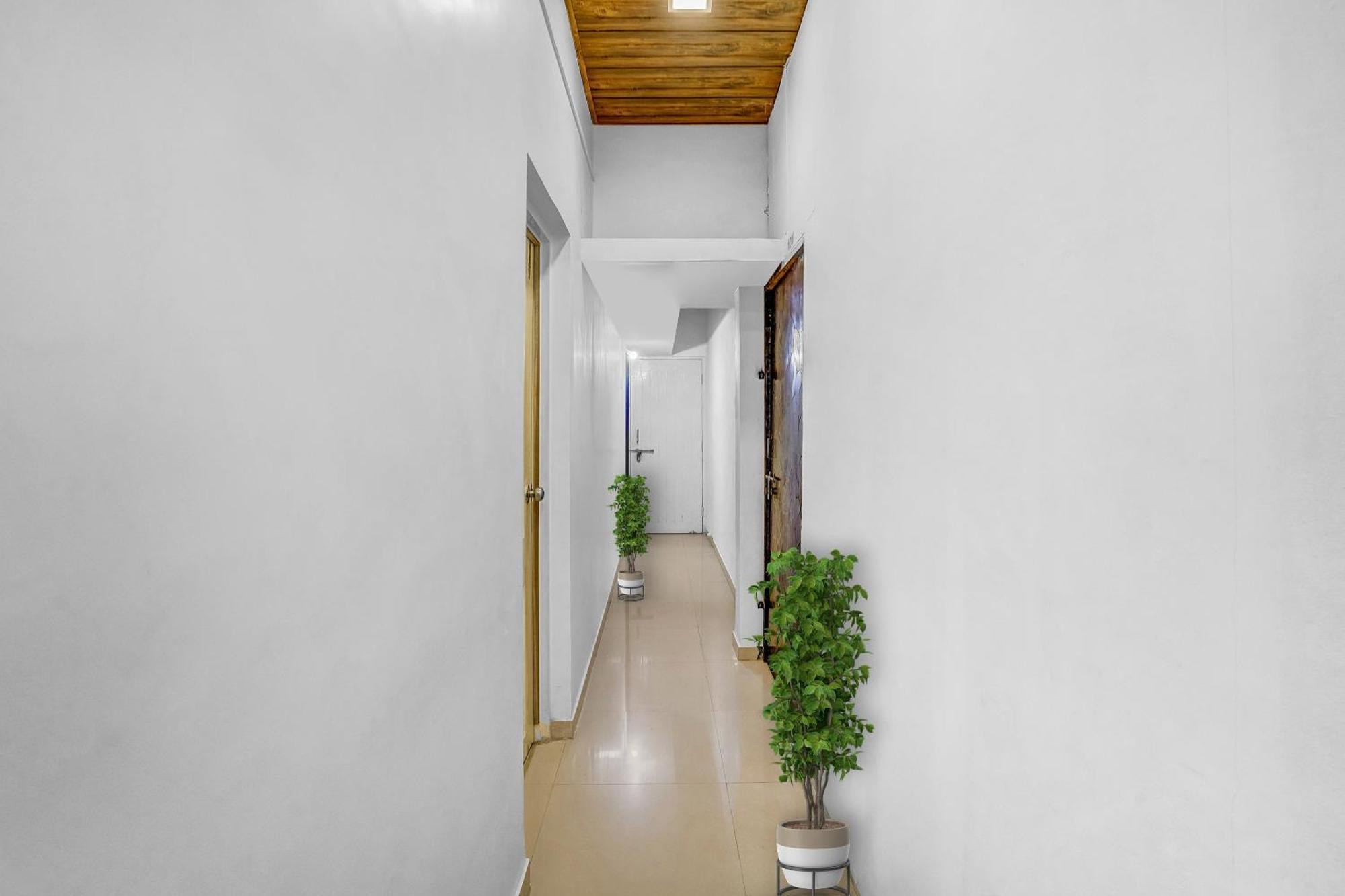 Spot On Jayesh Guest House Nashik Buitenkant foto